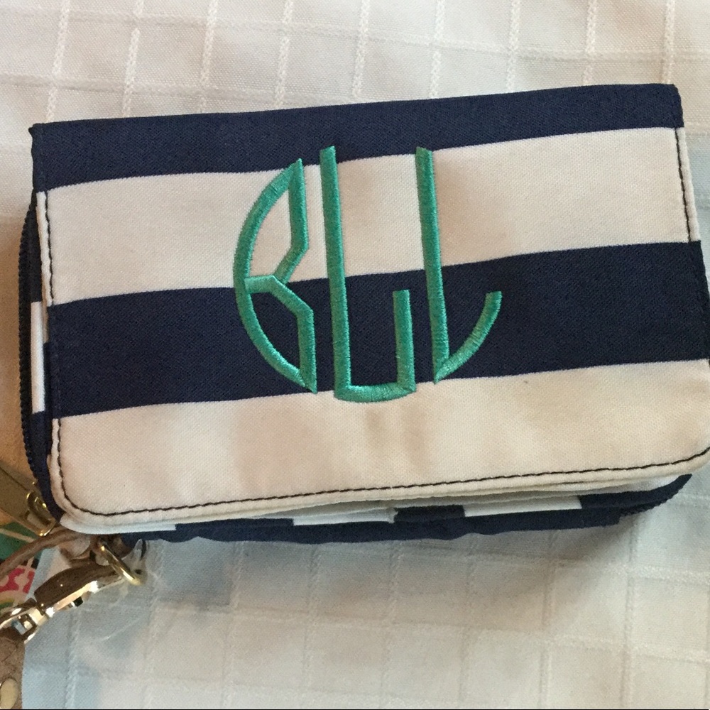 WB Small Wristlet/Coin Purse